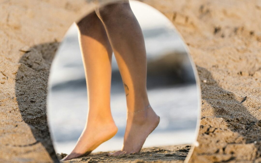 Why Are My Legs Heavy? Varicose Veins and Their Side Effects