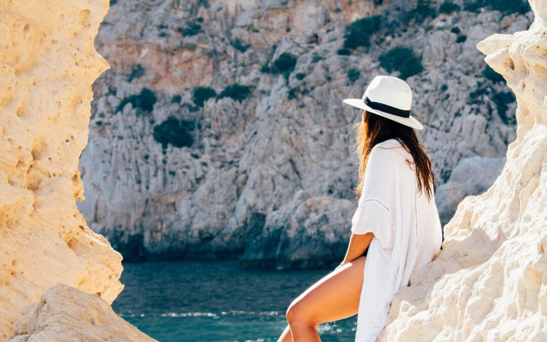 Summer Style vs. Spider Veins: Fun Ways to Hide and Protect Your Leg Veins